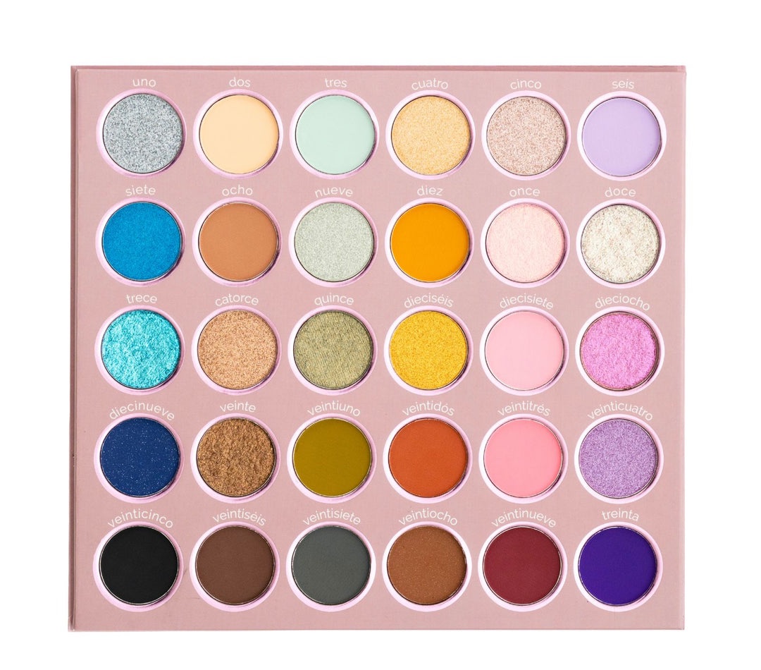 Paleta de Sombras Mis Treinta por kriz reales BEAUTY
