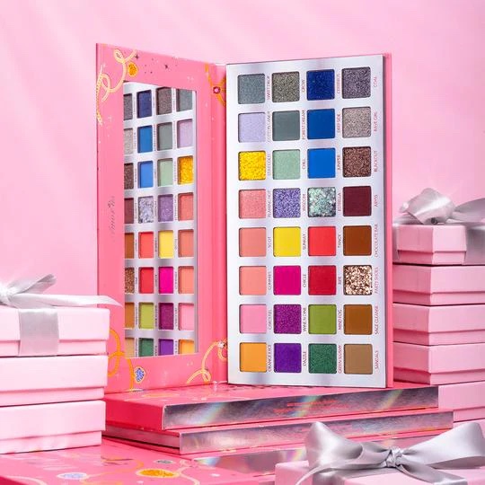 Paleta dé sombras Amor Us Dazzle Charm